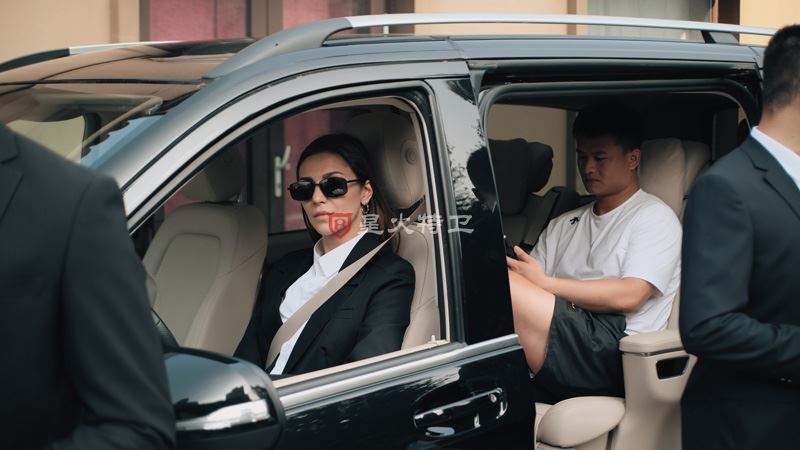 为什么客户青睐上海星火保镖公司？